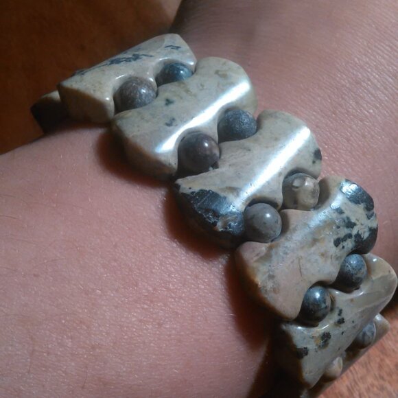 Yellow Turquoise Fancy Shape Stretch Bracelet - Picture 4 of 12